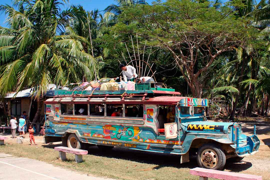 No dejes de subirte a un jeepney durante tu viaje a Filipinas