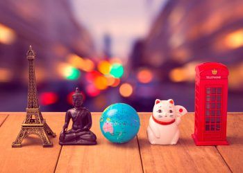 Los bloggers de viaje nos recomiendan los mejores souvenirs que comprar por el mundo
