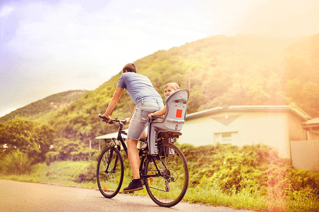 In bicicletta con i bambini: come organizzarsi