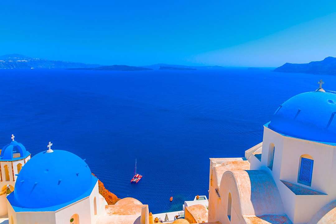 Santorini, una perla incastonata nell’Egeo