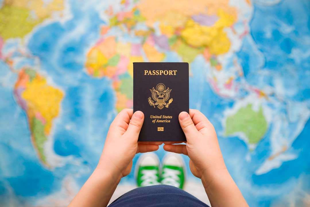 Passaporto per minorenni: come funziona e come ottenerlo