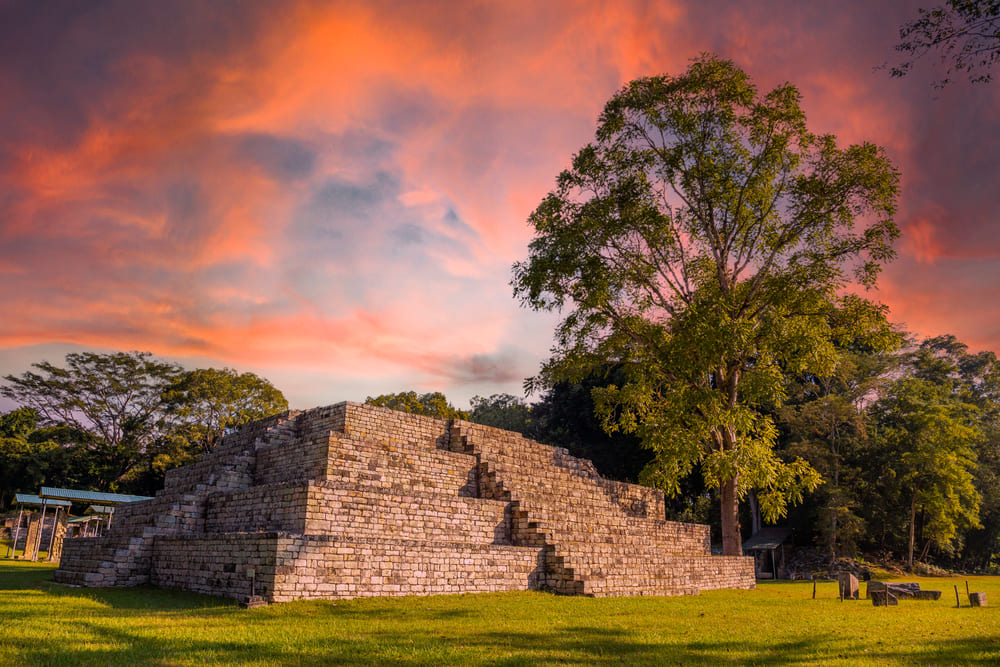 A la hora de viajar a Honduras, es importante tener en cuenta que las distancias, las condiciones de algunas carreteras y las características de cada región pueden influir bastante en la experiencia del viaje.